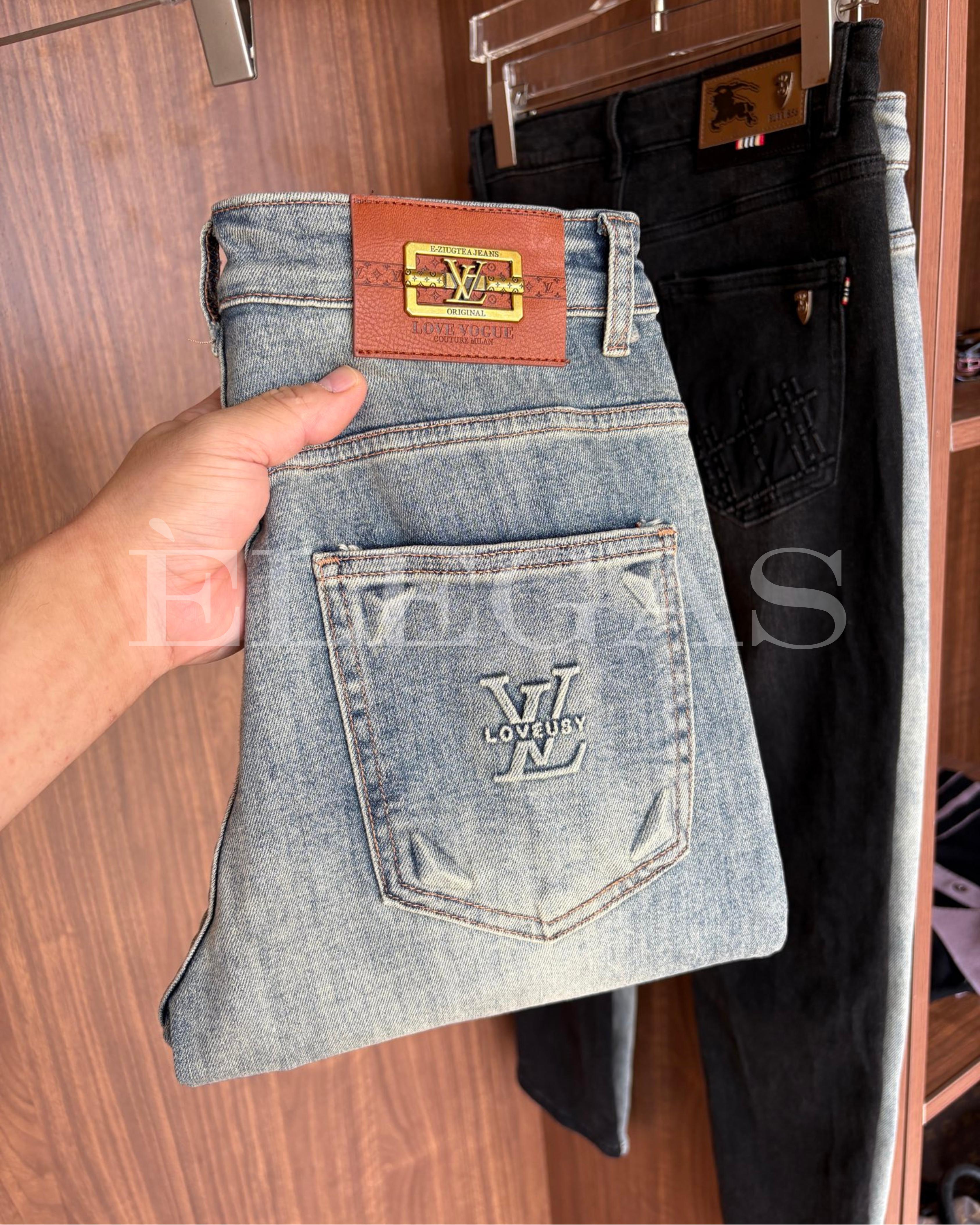 Louis Vuitton Jeans