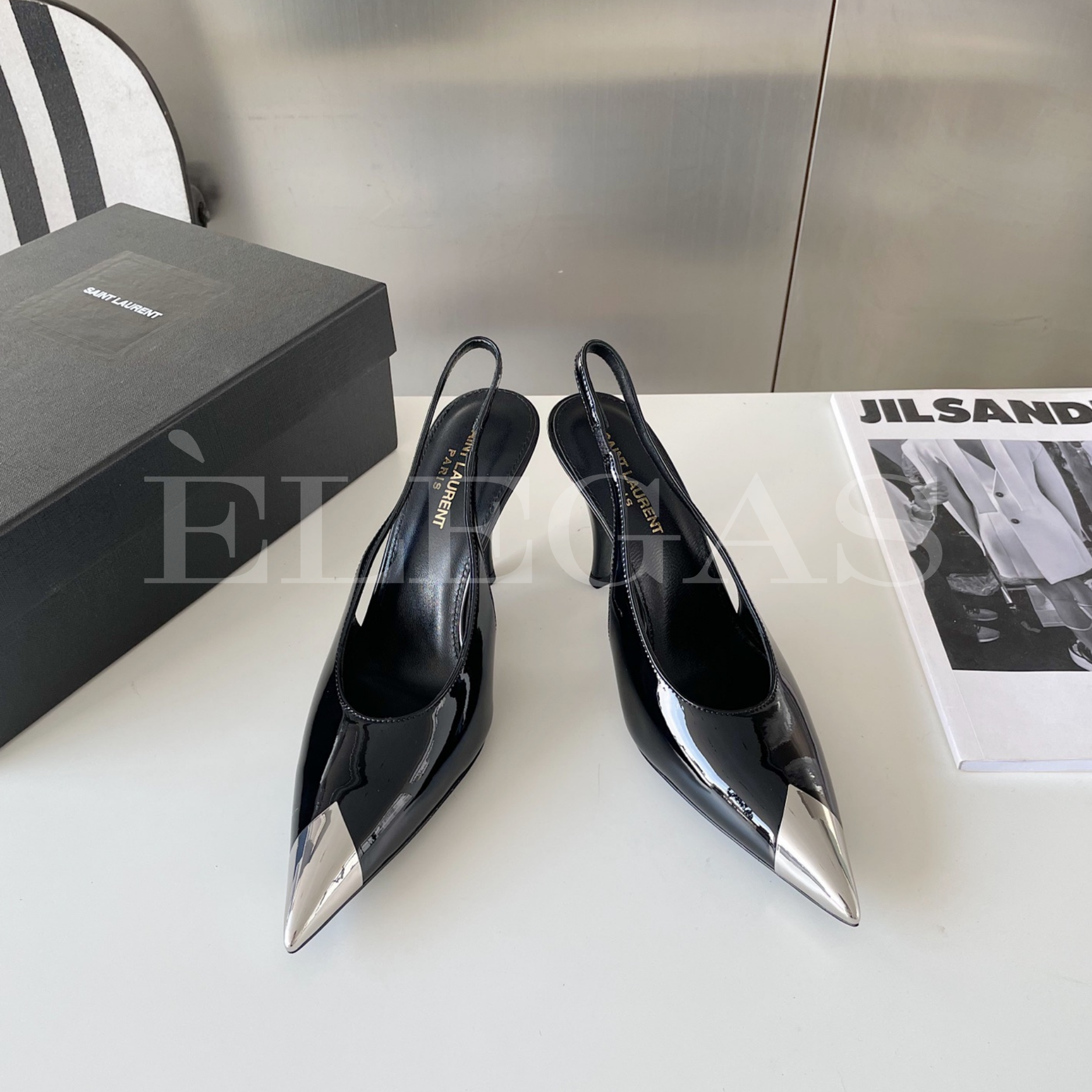Saint Laurent Heeled Shoes
