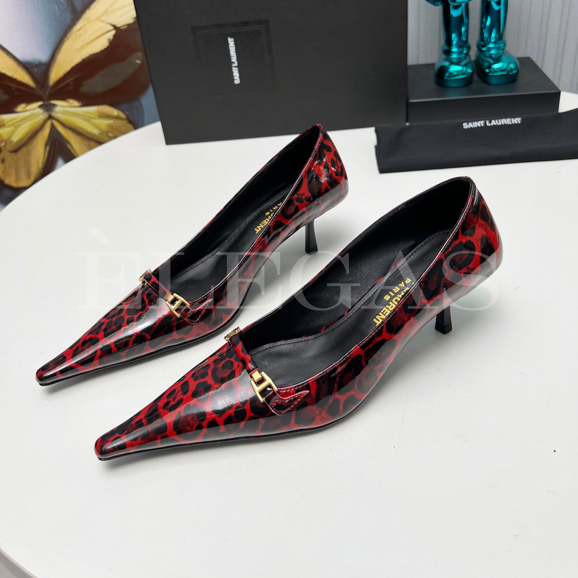Saint Laurent Heeled Shoes
