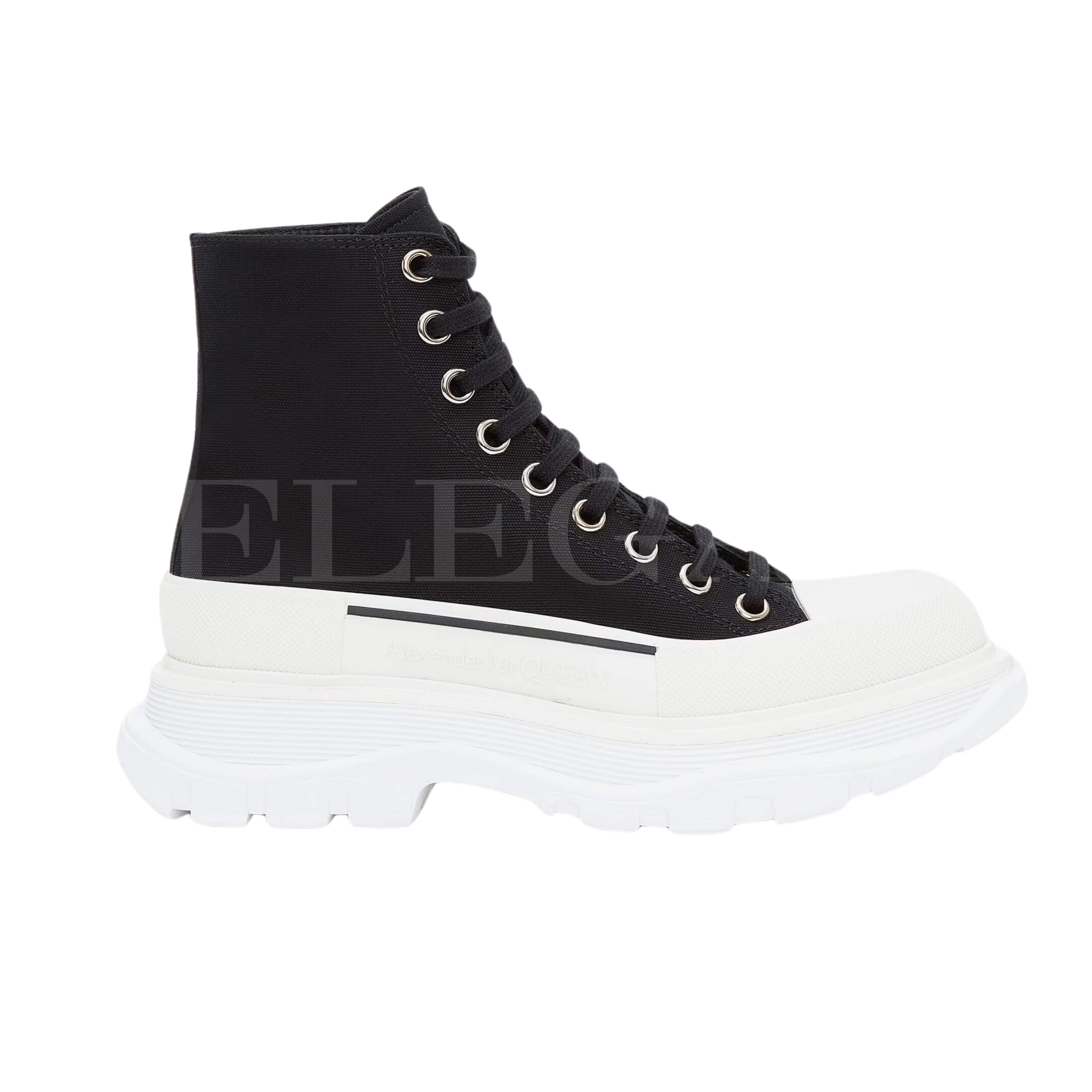 Alexander McQueen Tread Slick Boot in Black/White