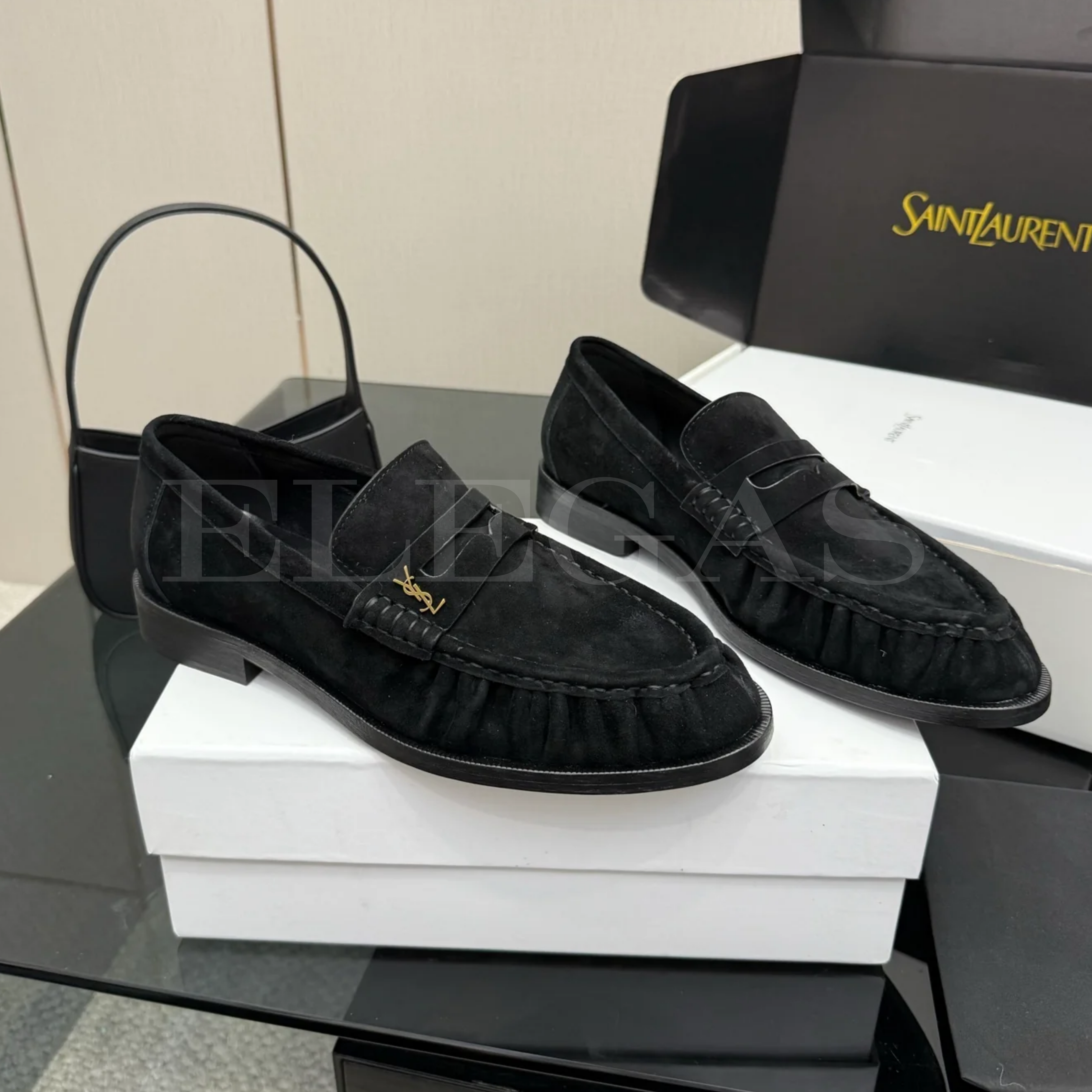 Saint Laurent Loafer