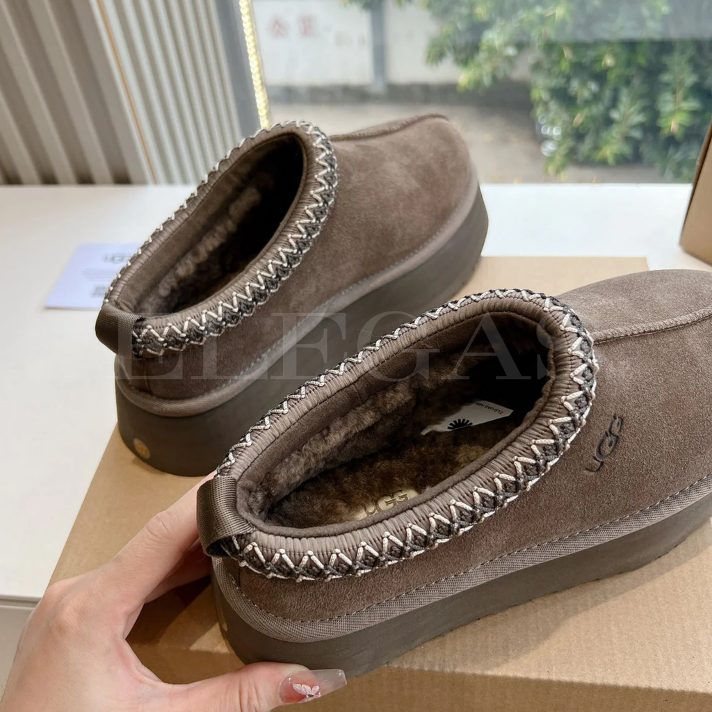 Ugg Slipper