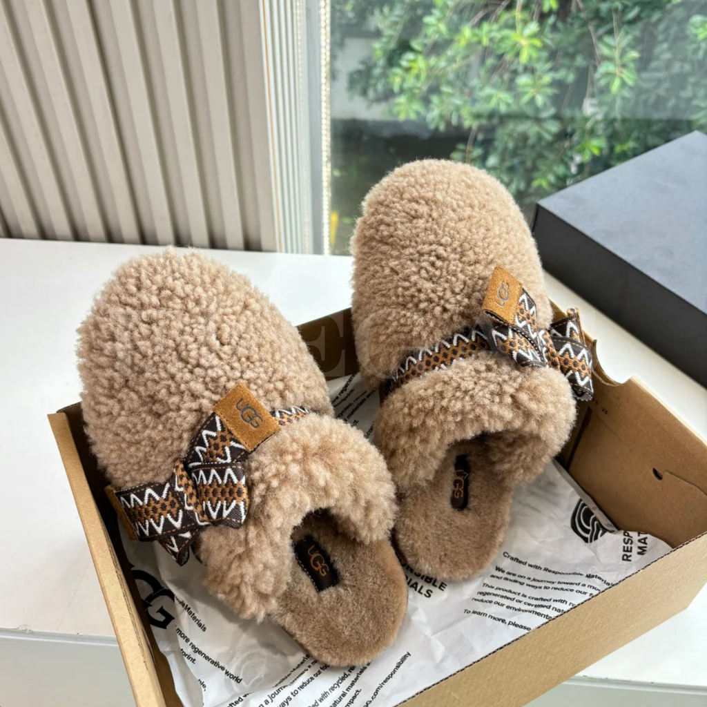 Ugg Slipper