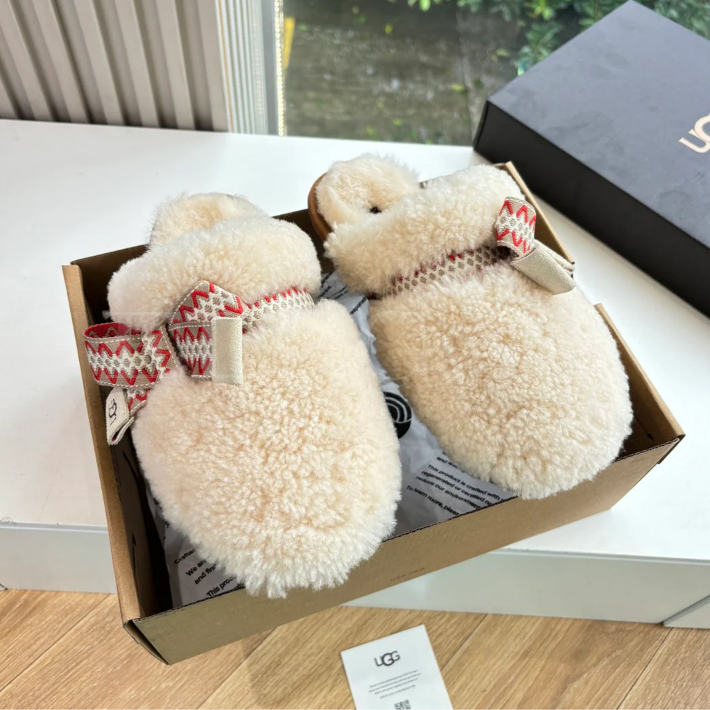 Ugg Slipper