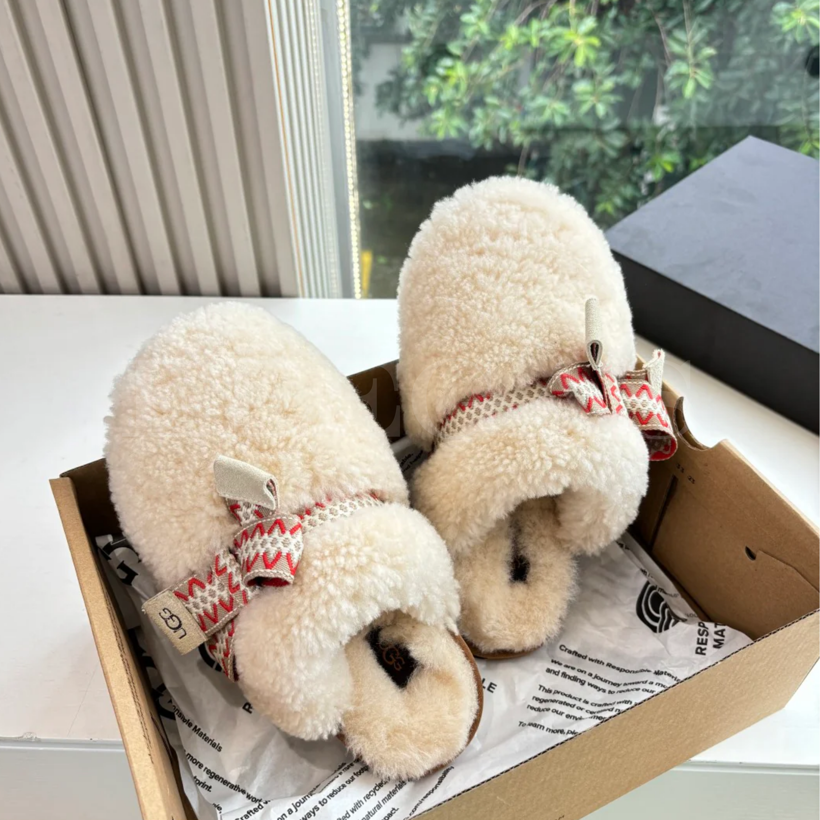 Ugg Slipper