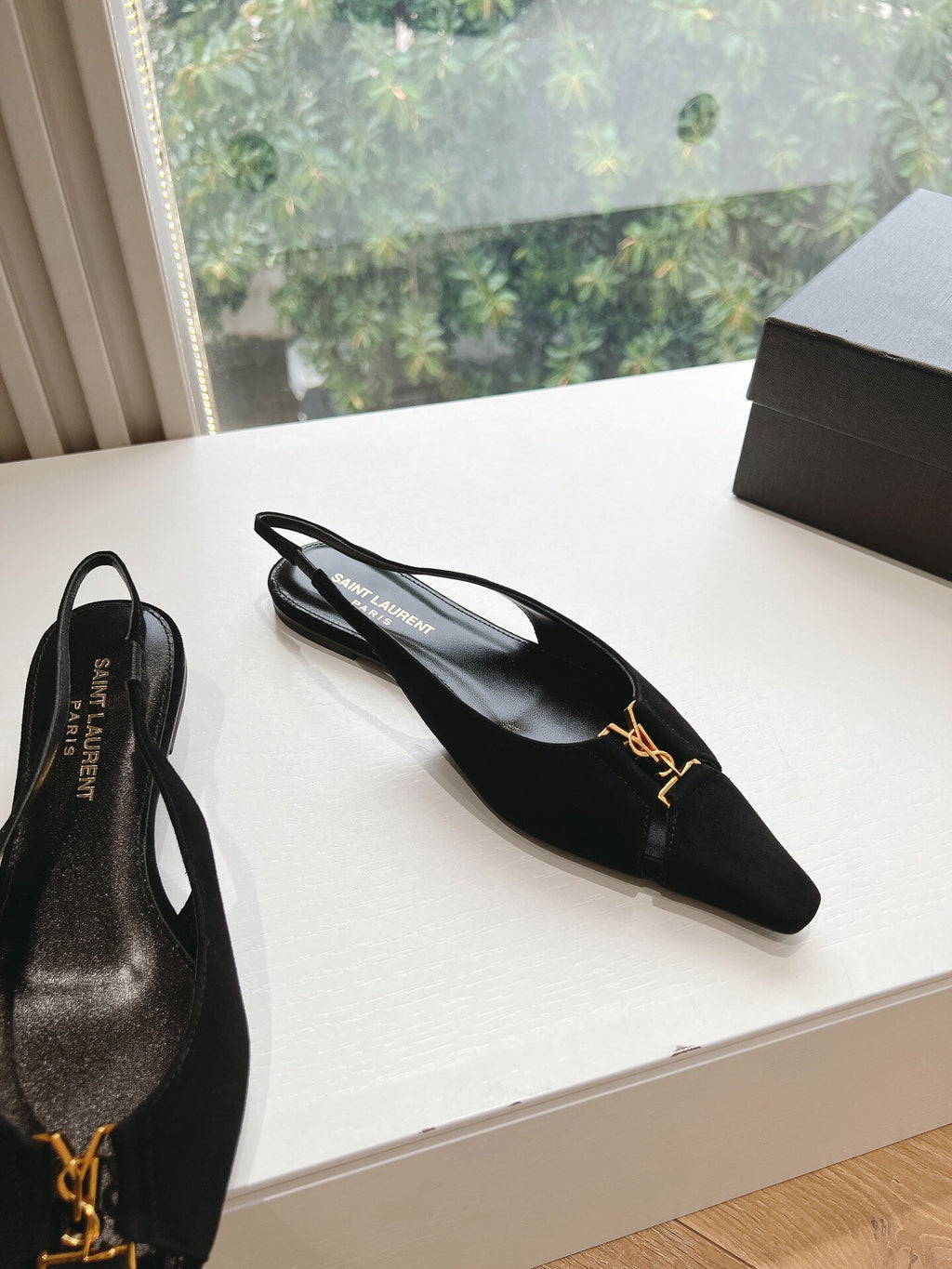 Saint Laurent Flat Shoes